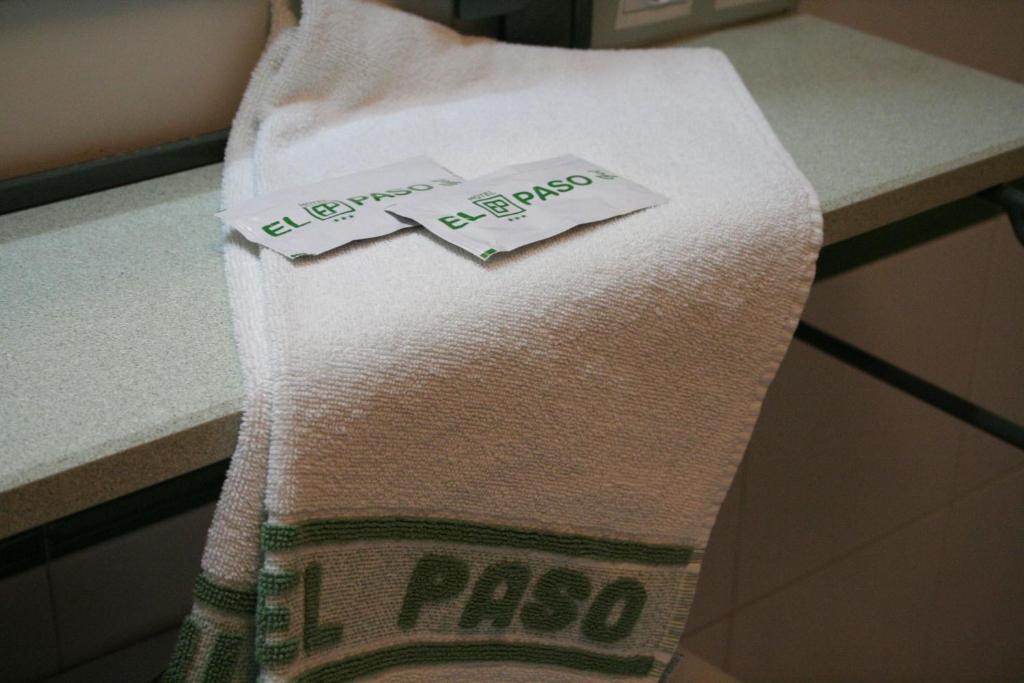 ホテル El Paso アギラス エクステリア 写真